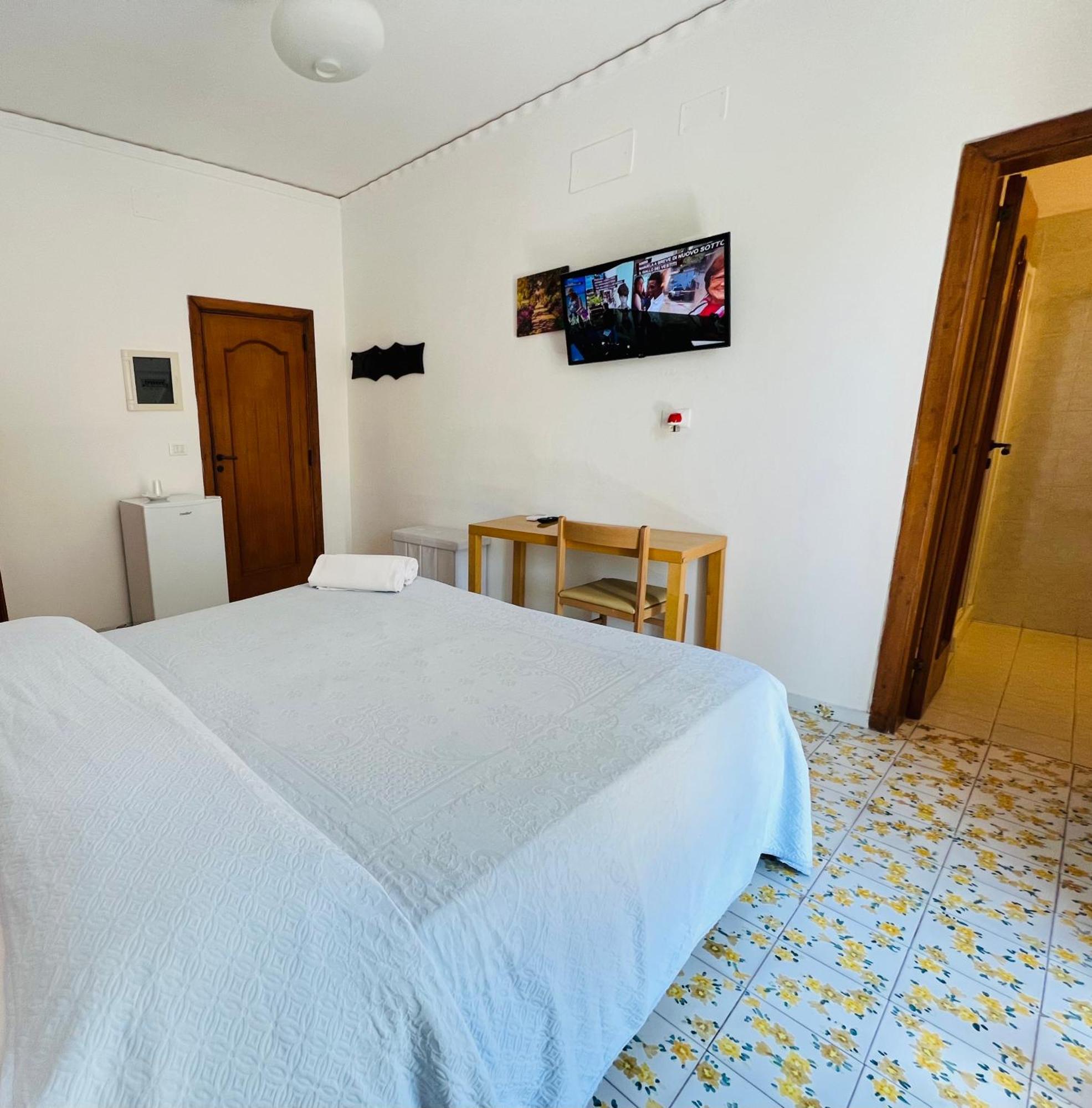 Villa Thomas Bb Conduzione Familiare Forio di Ischia Buitenkant foto