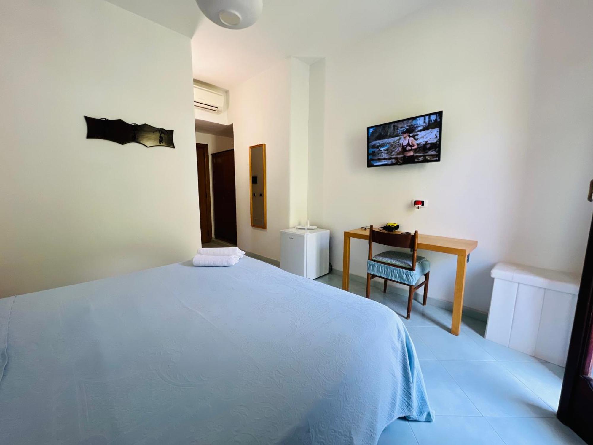 Villa Thomas Bb Conduzione Familiare Forio di Ischia Buitenkant foto