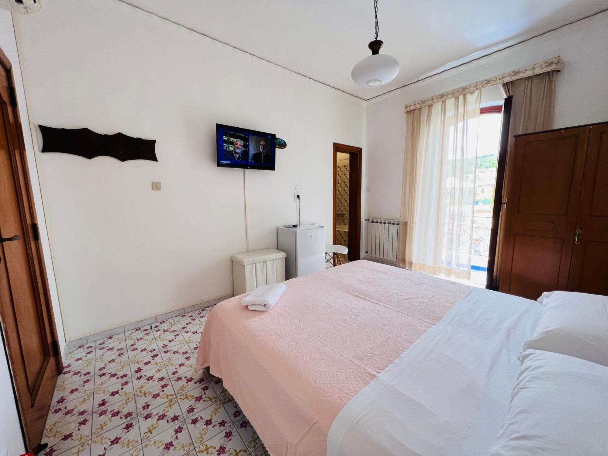 Villa Thomas Bb Conduzione Familiare Forio di Ischia Buitenkant foto