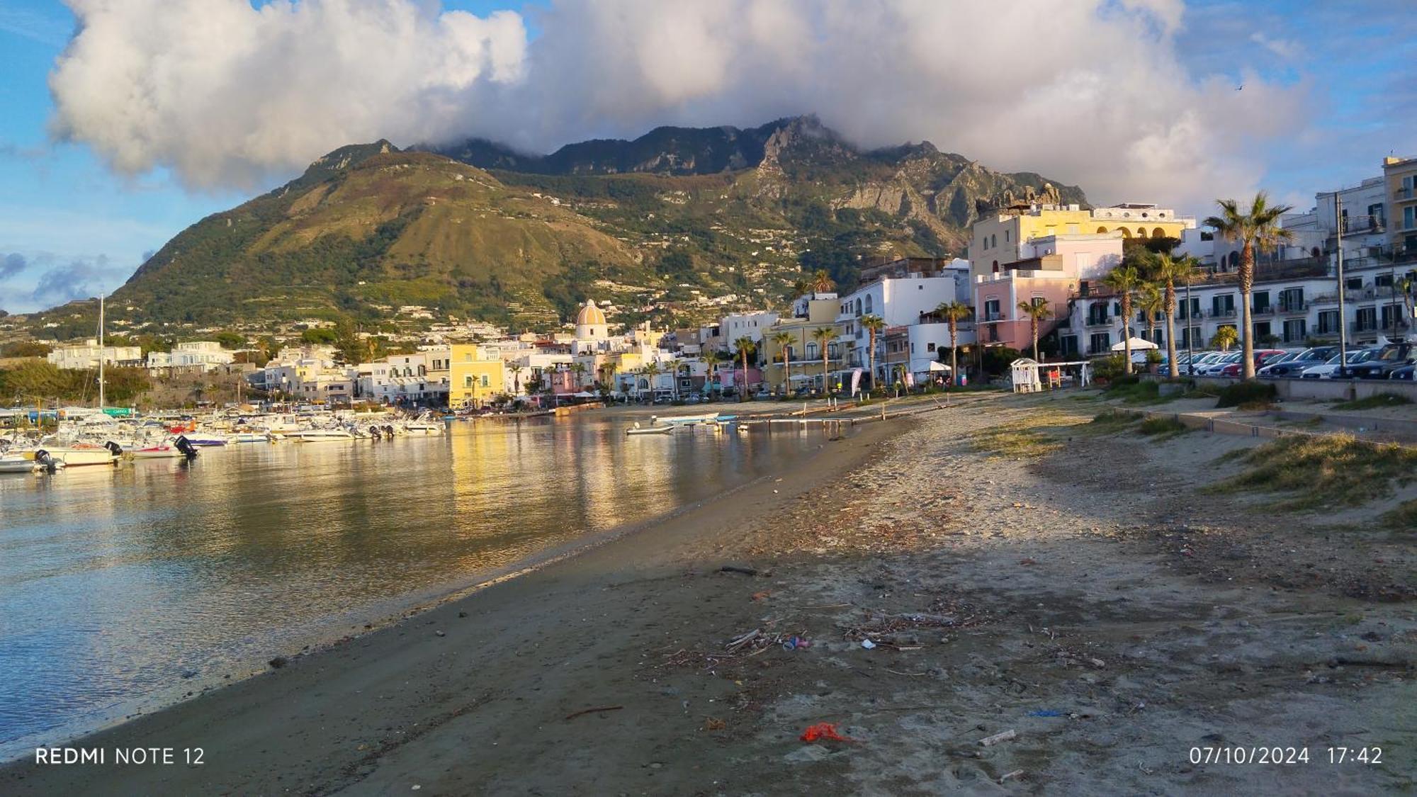 Villa Thomas Bb Conduzione Familiare Forio di Ischia Buitenkant foto